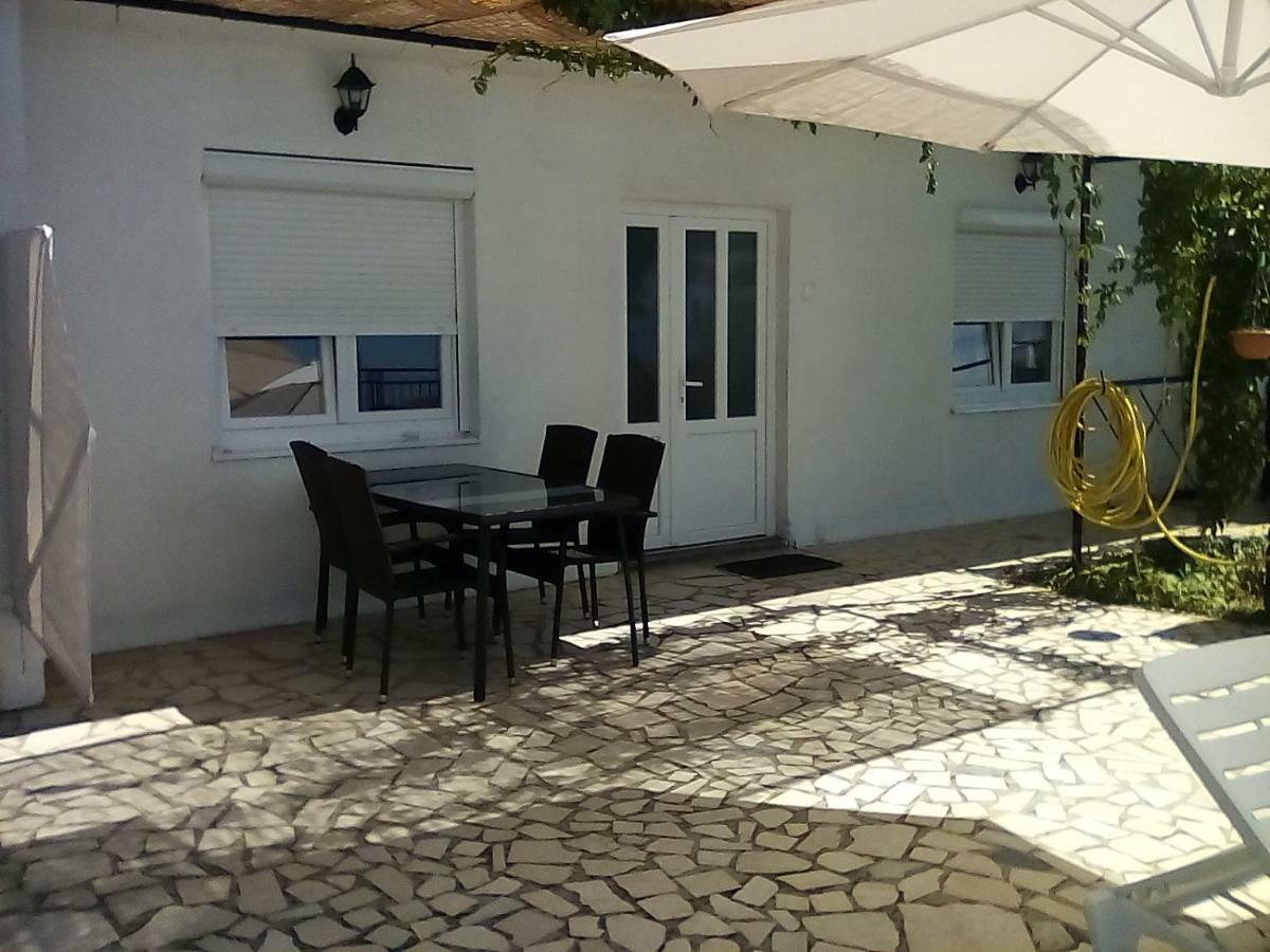 Apartment Little Princess Dora Senj  Exteriér fotografie